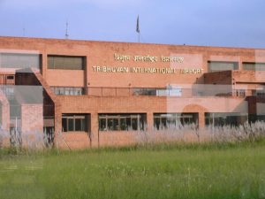 हिमालय एयरलाइन्सको (काठमाडौं – दुबई) टिकट लिएका अन्तिम समयमा जहाज चढ्न पाएनन्