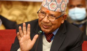 नेकपा एमालेको माधव नेपाल पक्षी केन्द्रीय कमिटी बैठक बस्दै