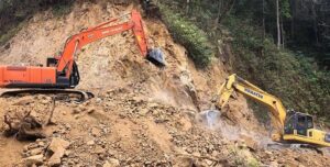 हेटौँडा–भीमफेदी–काठमाडौँ सडक अन्तर्गत भैँसे–भीमफेदी खण्डको स्तरोन्नति सम्पन्न गर्ने समयावधि ३ महिना बाँकी