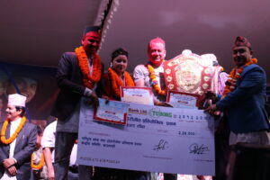 “टुबोर्ग खुल्ला दोहोरी गीत प्रतियोगिता – २०७८” को बिजेता बने जीवन सिग्देल र अस्मिता डल्लाकोटीको समूह