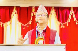 साँस्कृतिक महासंघमा बेथिति बढ्न थालेपछि वास्तविक कलाकर्मी बाहिरिन थालेको बरिष्ठ गायक दुर्गा रायमाझीको गुनासो साँस्कृतिक महासंघमा बेथिति बढ्न थालेपछि वास्तविक कलाकर्मी बाहिरिन थालेको बरिष्ठ गायक दुर्गा रायमाझीको गुनासो